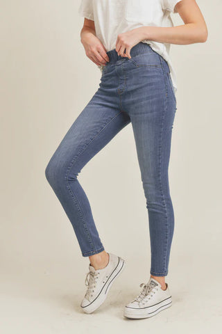 CLEAN JEAN DENIM PULL ON LEGGINGS