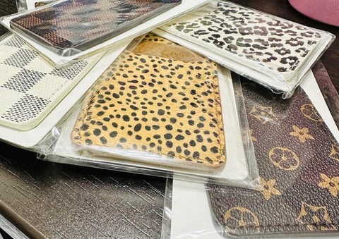 ASSORTTED PHONE POCKET