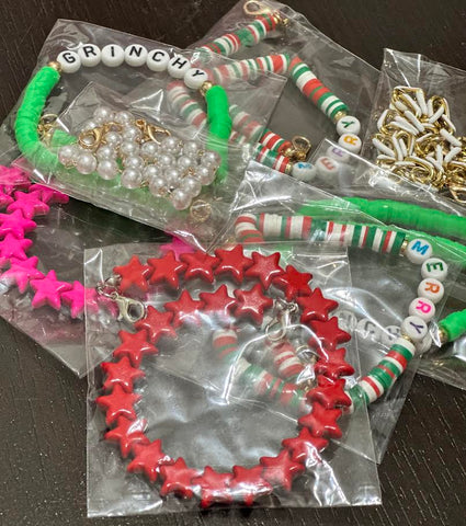 ASSORTED HAT CHAINS