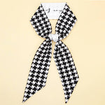 WOMEN  CLASSICS  LATTICE  GRAPHIC SCARF