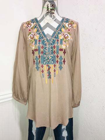 THE LANA TOP