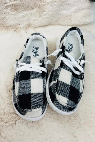GYPSY JAZZ RILEY BLACK/WHITE SHOE