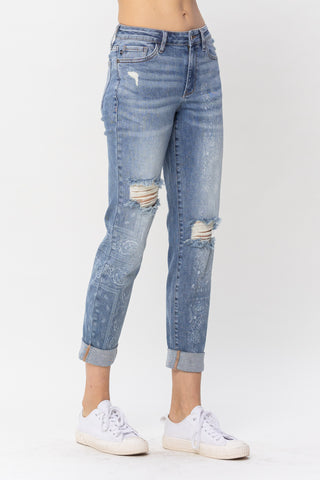 JB CURVY DESTROY & PAISLEY PRINT BF JEANS